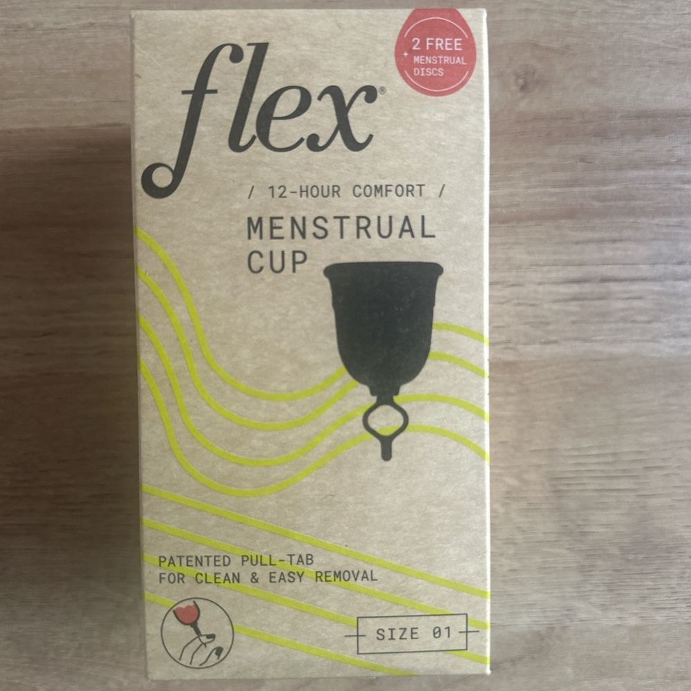 Safety-Sealed❣️FLEX Menstrual Cup (+ 2 FREE Discs) Box Set